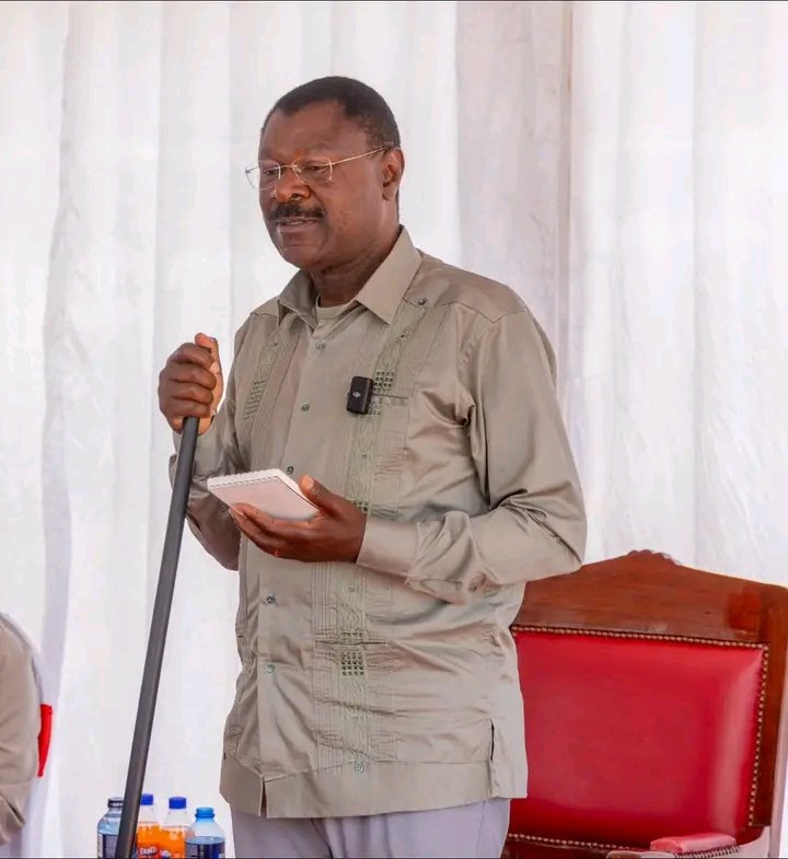 PoorTycoon8's tweet photo. What next for Bure and his brother Bure Kabisa? https://t.co/SdPp84qajT