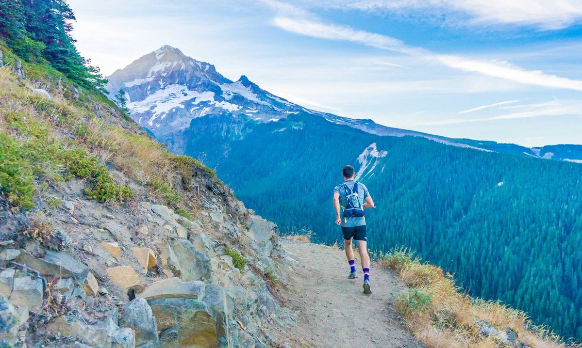 SteeleMega99995's tweet photo. Today I pushed past my comfort zone and crushed a 10km trail run! Growth happens when you dare to go further ， https://t.co/VV3n9qkE6G