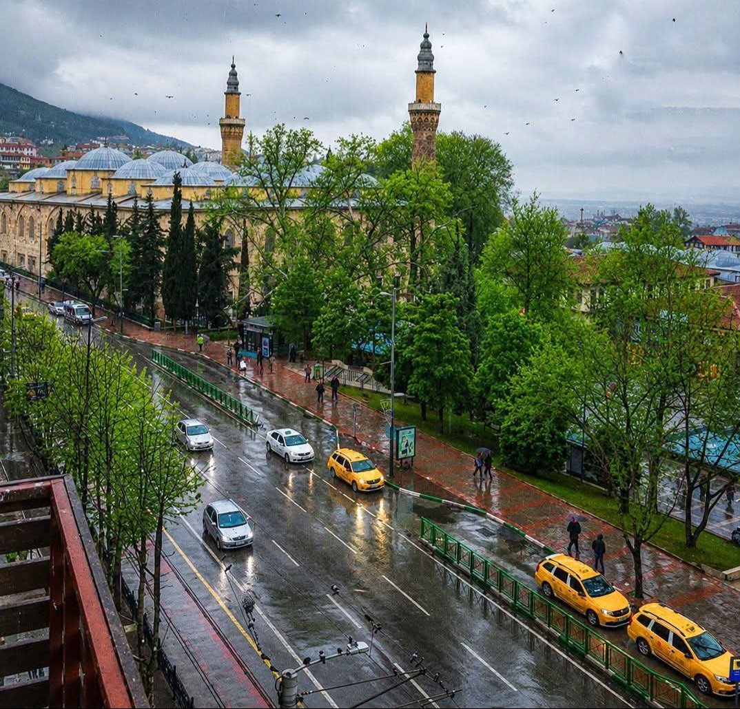 Akarrrr16's tweet photo. Güzel şehrim yağmurlu...��️ https://t.co/kbrOBOKiLs