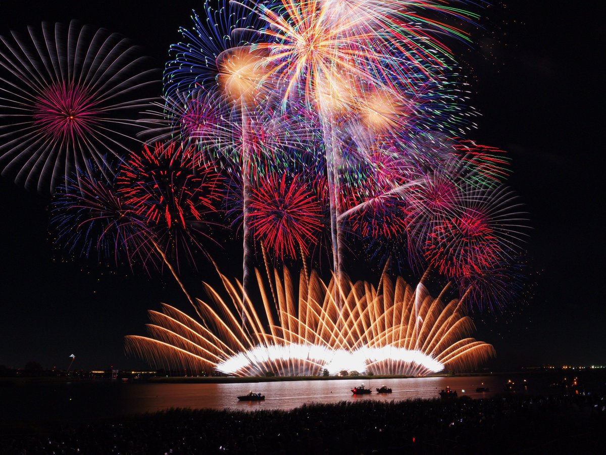 litdrum's tweet photo. 桑名の花火綺麗でした!!!
今年も最高でした!!富士山いい感じだったー!
#マイクロフォーサーズ
#GH7
Panasonic Leica 12-60mm https://t.co/lMfBwIbVcK
