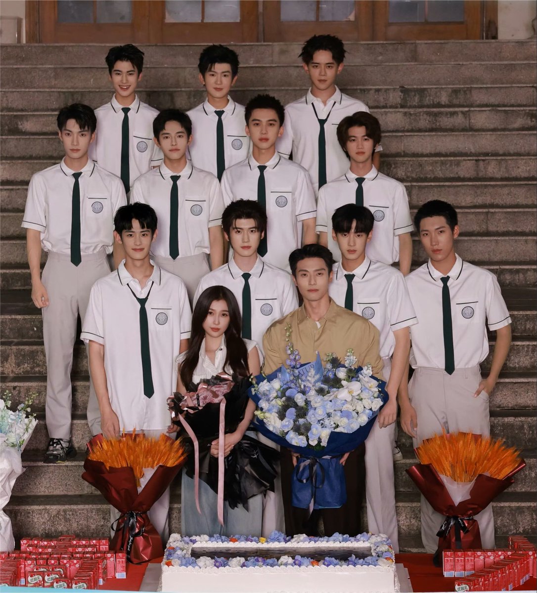 xinnamjeon's tweet photo. have i told y’all already that i love road to success so much, i truly cherish lin wanxing so much ughhhh she’s the most precious, i truly appreciate wang fa so much, and i have such a soft spot for hongjing no. 8 soccer team (+ xiao bai) LIKE THEY’RE LITERALLY MY FAMILYYYY????????!!!!