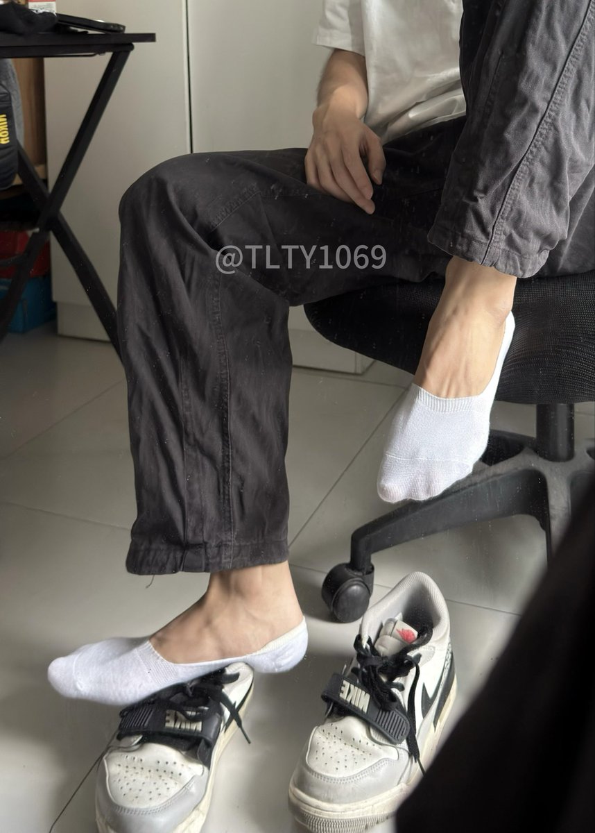TLTY1069's tweet photo. https://t.co/AXpOc5oTpr