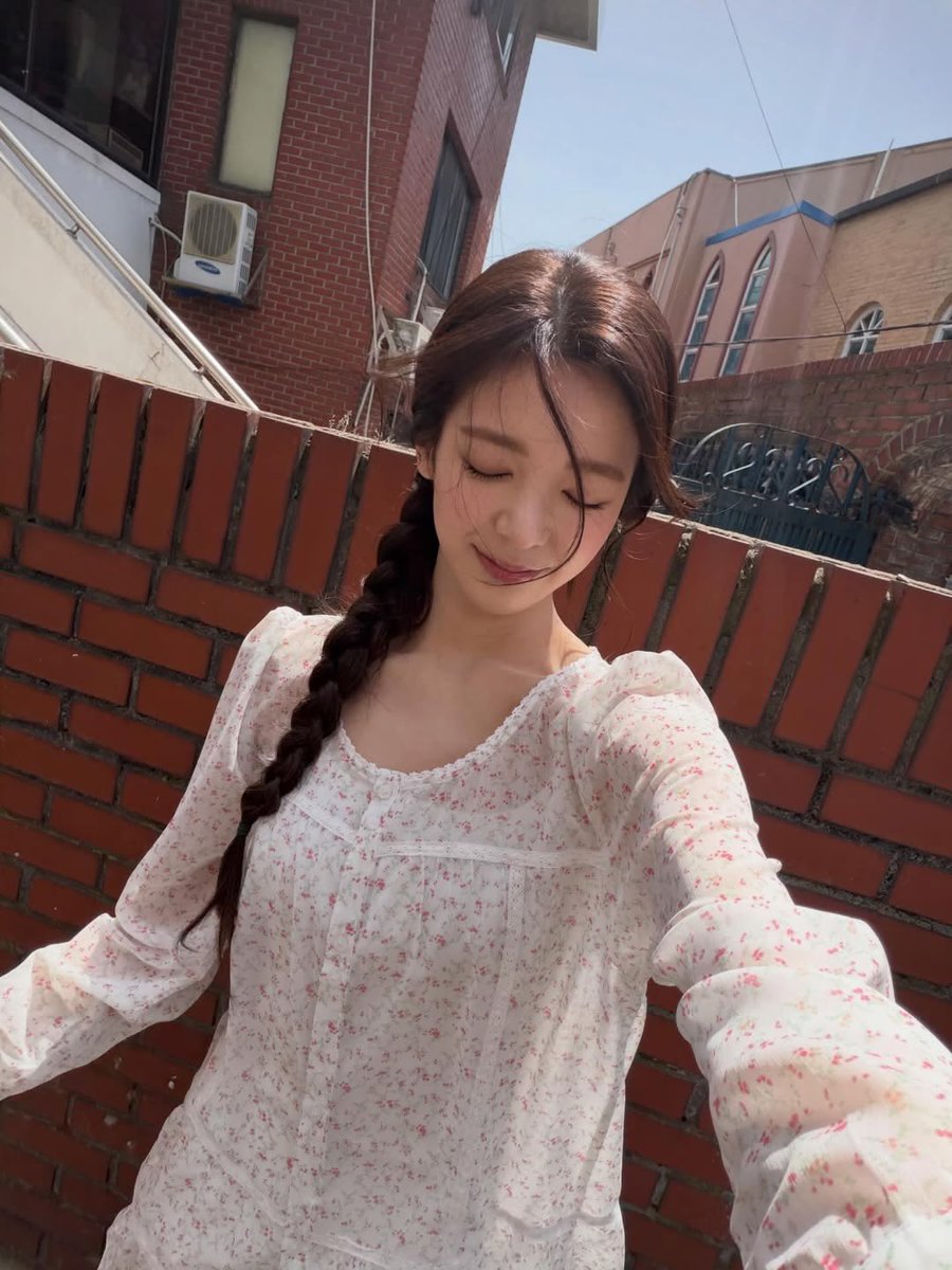 LIAAchic's tweet photo. @develvera CEPET BANGET https://t.co/u3SiZnnNY1