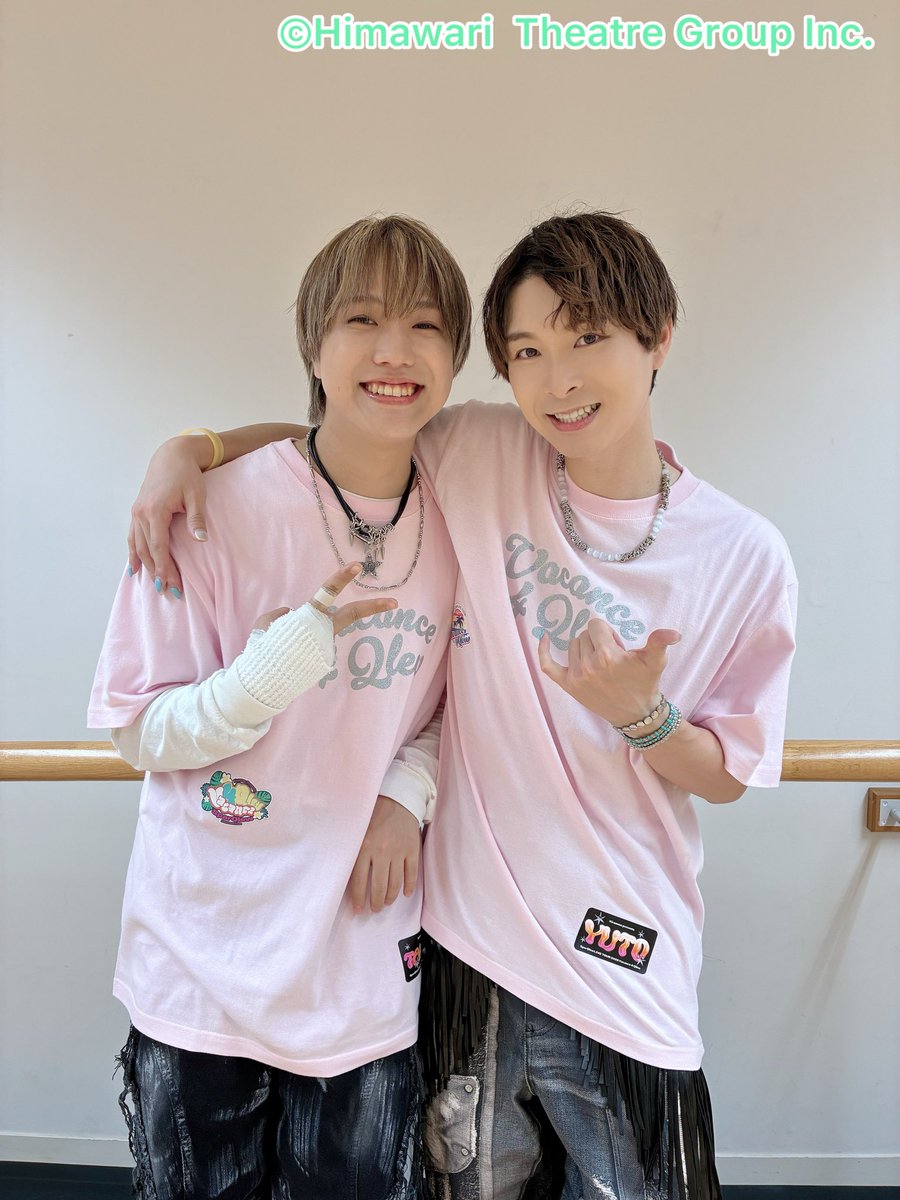 himawari_press's tweet photo. 【#上村祐翔、#吉永拓斗】
「#SparQlew LIVE TOUR 2026
〜Vacance 4 Qlew」京都公演に出演しました🏝️🌊🏄💫

ファイナル公演は、
8/8（土）武蔵村山市民会館（さくらホール）です。
是非お越しください！ https://t.co/J0NGio3OaU