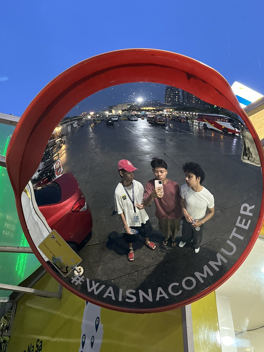 jarednctry's tweet photo. ggs boys (si carl nasa friends nya) https://t.co/s0JopoC25y