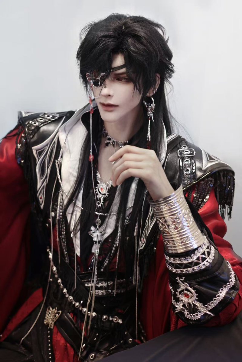 weian_vann's tweet photo. 花城。

#cosplay #天官赐福 #花城 #huacheng https://t.co/6v32Bg0rMk