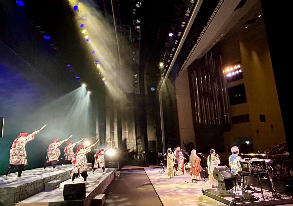 _yanawaraba_'s tweet photo. 沖縄音楽フェスティバル
〜新宿エイサーまつり協力公演〜
暑い中、ありがとうございました😭
アルタ前ライブもありがとうございました！

明日26日は🚩茅ヶ崎市民文化会館
古謝美佐子さん、Coccoさん、新良幸人さん
島袋恵美子さん、島袋辰也さん、琉神さん
佐原一哉さん、石垣優でお待ちしております https://t.co/6gyzdjXrQ1