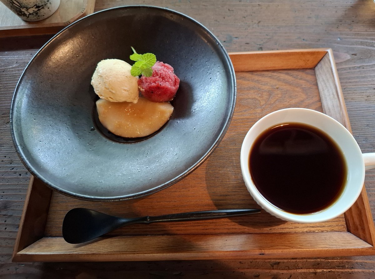nonttyi's tweet photo. 古民家ｶﾌｪﾚｽﾄﾗﾝ【暦ごはんとお茶bien 】で大人ﾗﾝﾁ

#ｿﾄﾀﾍﾞ
#暦ごはんとお茶bien
#ｺｰｽﾗﾝﾁ https://t.co/D12vnDLcmp
