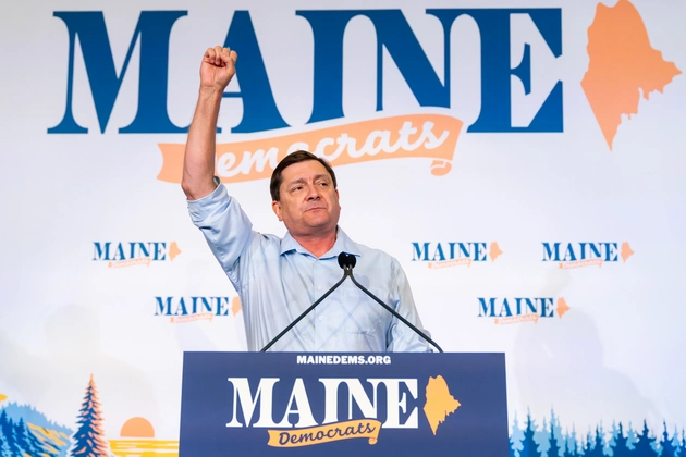 AnthonyMEmerson's tweet photo. Hannah. Troy. Chellie. Matt.

Maine Democrats are ready to fight for every vote from Mexico to Meddybemps, from Allagash to Acton, from Portland to Presque Isle. Because as Maine goes, so goes the nation. https://t.co/zfpU3Coxzd