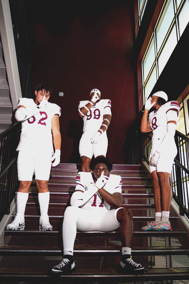 FlicksbyKyle's tweet photo. Tview Media Day ✅ https://t.co/7hDcA7gsGh