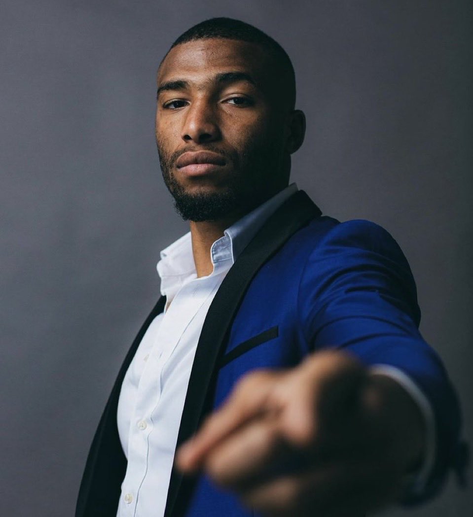 LeColisee_off's tweet photo. Après tant d’années d’attente, nous y sommes.

Salahdine Parnasse est un combattant UFC 🔥

Il entre par la très grande porte, en étant LE Main Event de l’UFC Paris 

Il rejoint Cyril Gane et BSD comme tête d’affiche d’un UFC Paris, c’est fort. ✨

#UFCParis 🇫🇷 https://t.co/J54s9nSD4t
