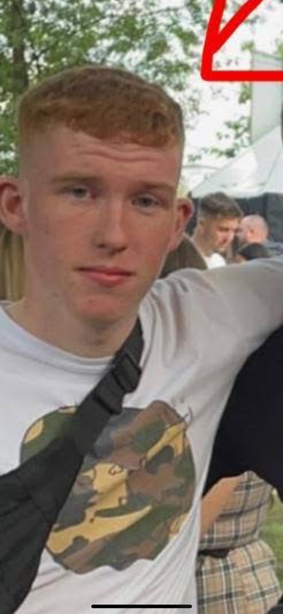 rileybhoy67's tweet photo. Does anyone know this guy scammed multiple people including 2 people under the age of 18 https://t.co/6Et6MvPeIR