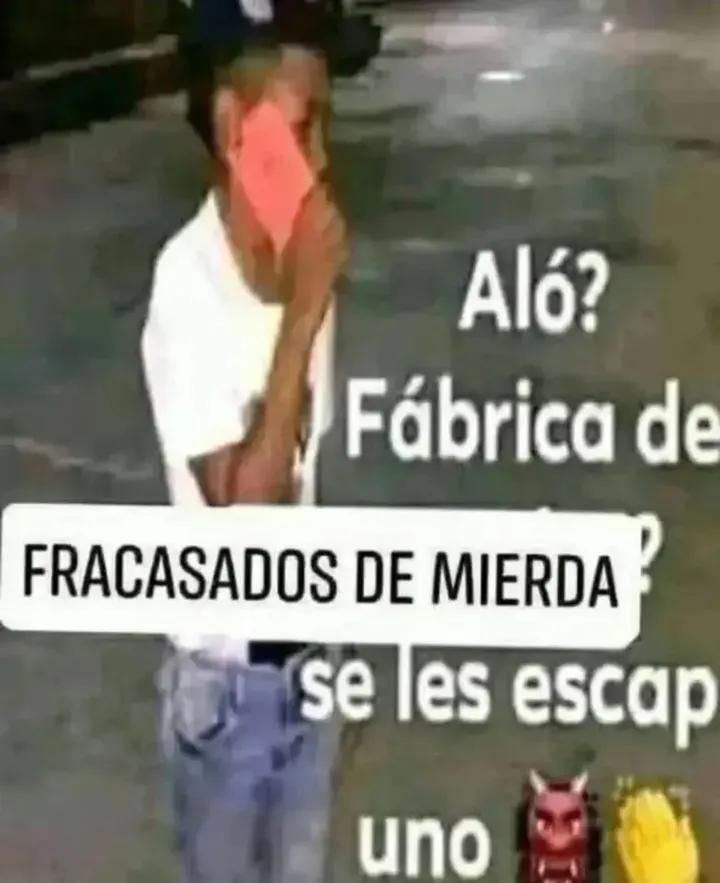 444dssk's tweet photo. mi mamá me estaba contando su pesadilla y me acordé del video ese de las malas te rodean tu jermu te gorrea y me tente mi mamá asi https://t.co/nIjnks0KcW