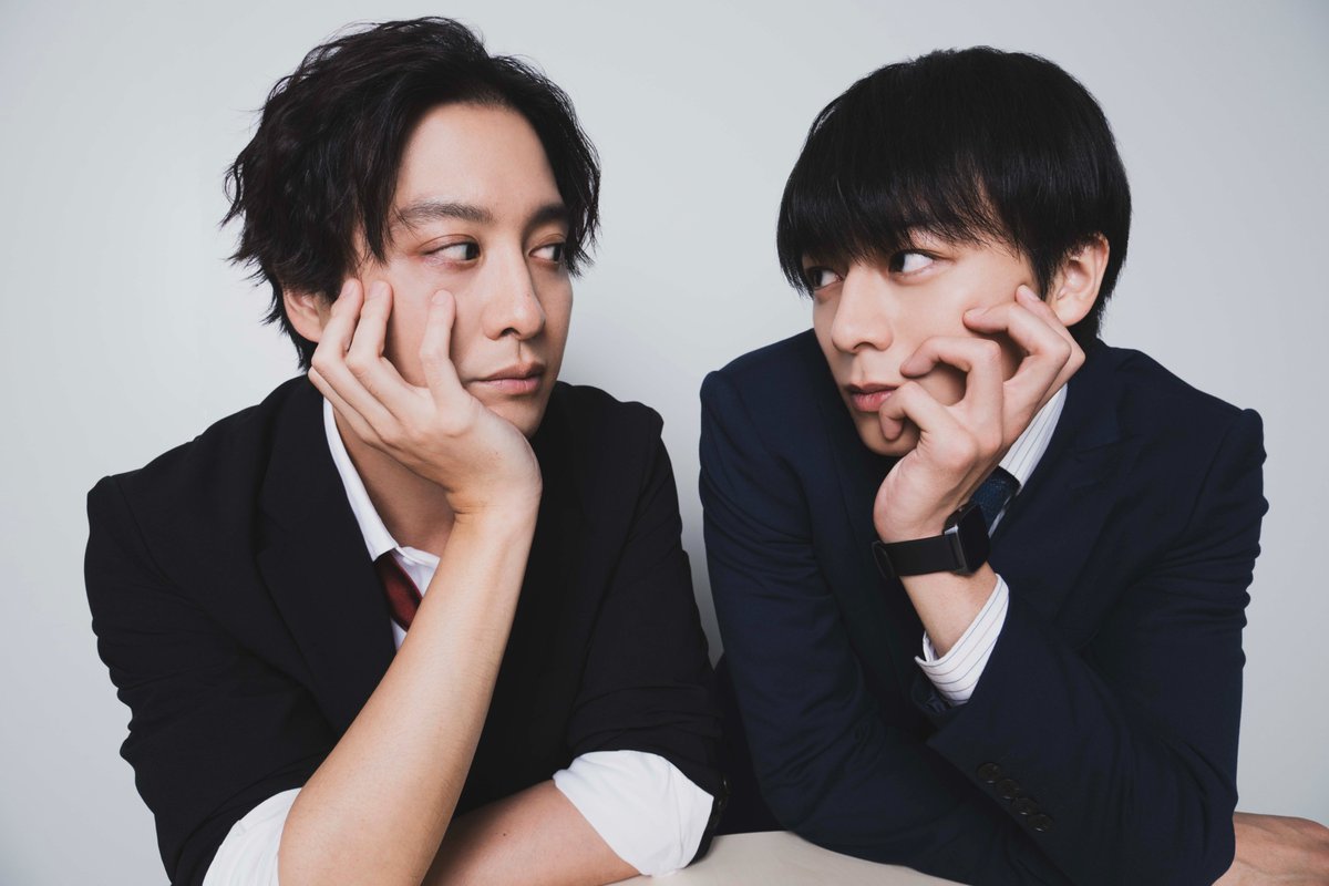 TVGweb's tweet photo. 「キスは捜査のあとで」
渡部秀＆齋藤璃佑インタビュー✍🏻
-------------

すでに話題沸騰中❗️
”刑事×BL”を描く本作の見どころは…
齋藤は3度目の警察役で「公務員顔」

歳の差コンビの関係性、
相手の“かわいい”ところも告白💭
「顔を近づけることも多いので…」

https://t.co/nWOhj2AcZu

#キスあと https://t.co/GbL13aAbDQ