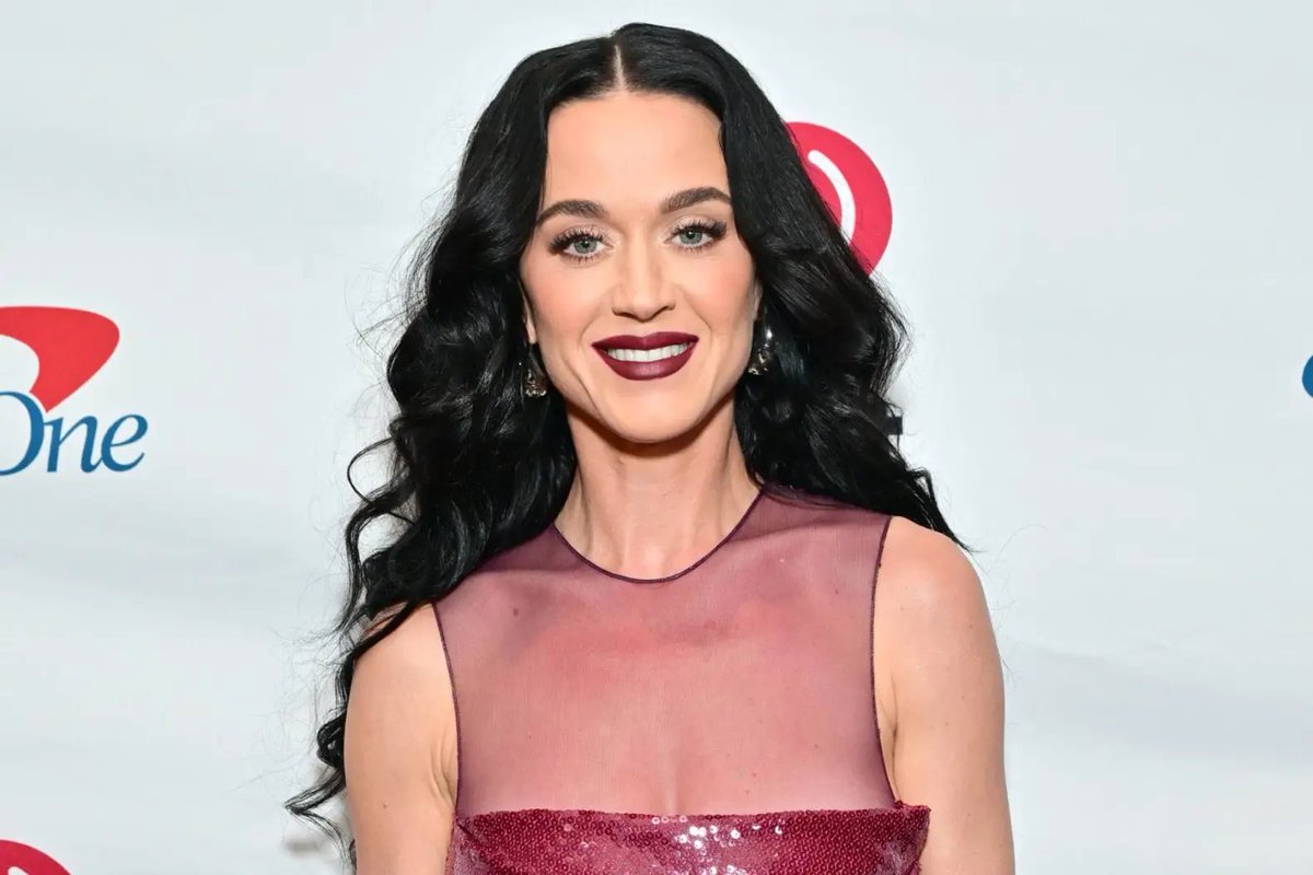RpsAgainstTrump's tweet photo. Katy Perry blasts the Trump administration for using her song “Firework” in a TikTok post featuring footage of military strikes:

“To see a message of self-worth and upliftment weaponized to soundtrack destruction and violence is a complete violation of everything my song stands for.”