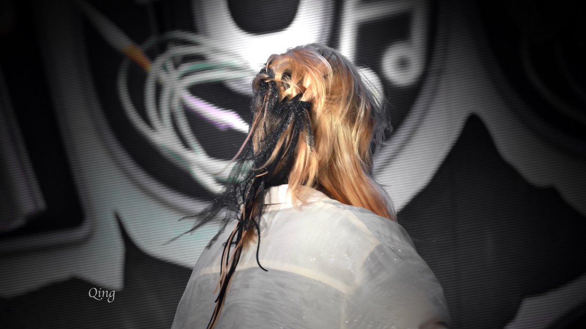 Joonuggz912's tweet photo. The details of his hair~🥺 https://t.co/WNsR482b7X