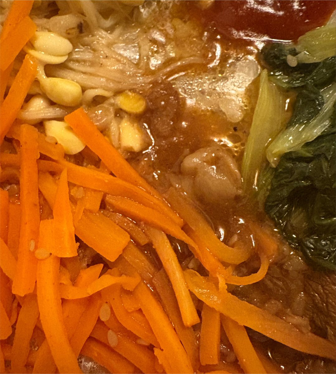 versebabu's tweet photo. ひさびっさのー！

めしてぇろ！！！
ばぶは何を食べてるでしょーか！！ https://t.co/9SxMoeXVXJ