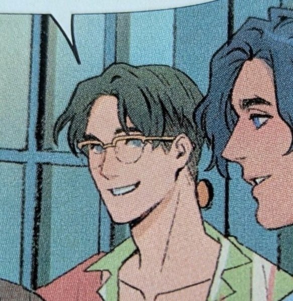 akaanmo's tweet photo. // hawk-girl summer spoilers

glasses on this man i used to pray for times like this https://t.co/Mqj4SnrTpT