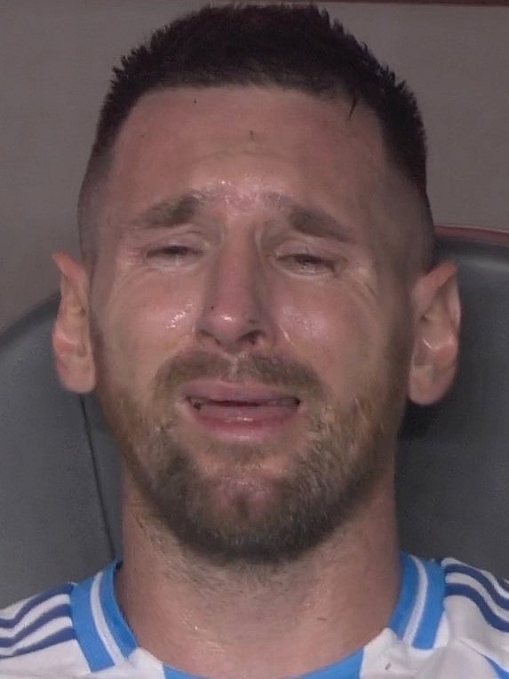 wesley_crdso's tweet photo. @nocontextfooty https://t.co/wzUgFSnQf4
