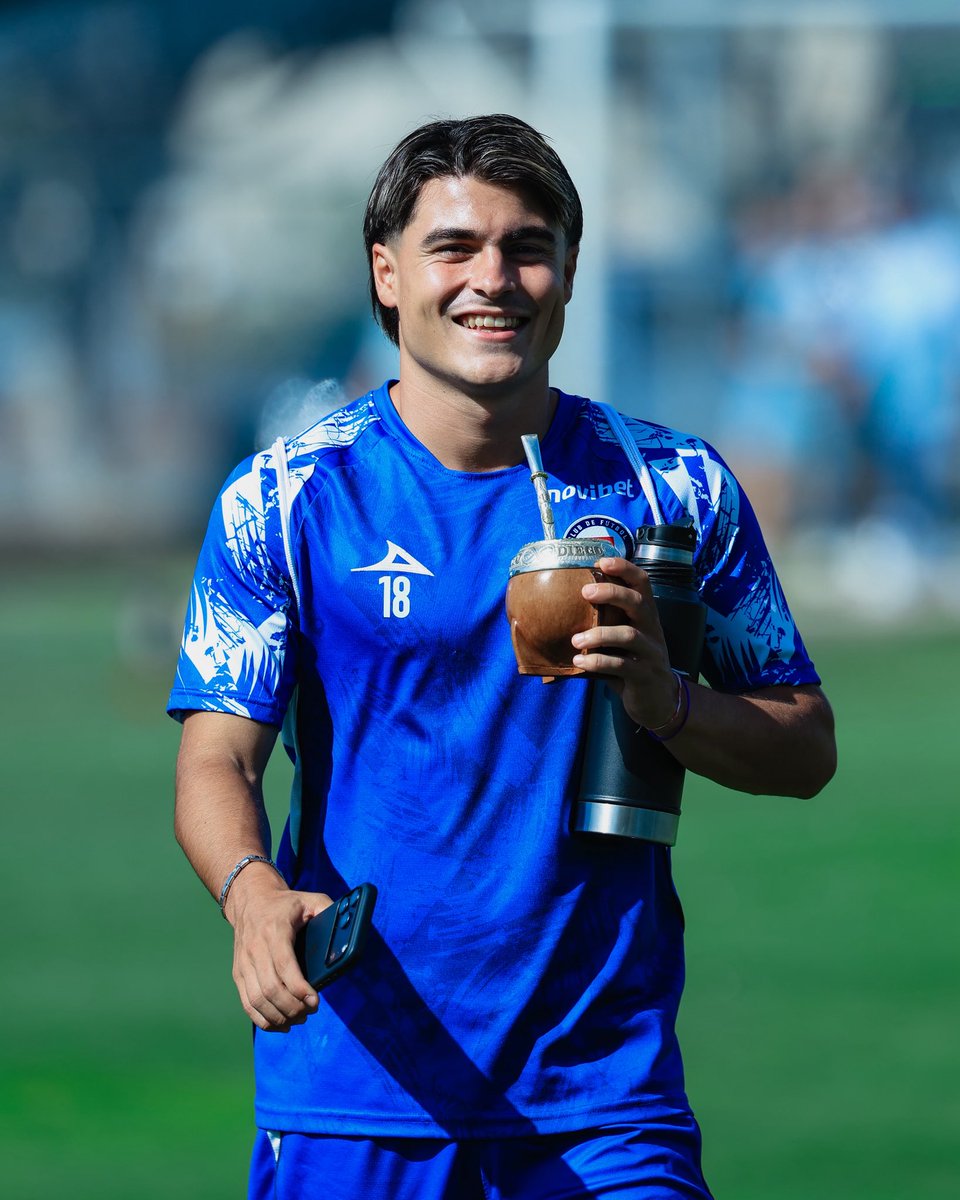 CruzAzul's tweet photo. 😁💙 https://t.co/k2VgD0PbZi