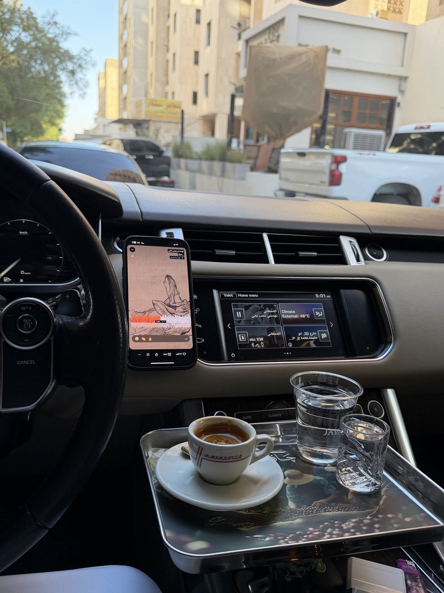 v_iij00's tweet photo. صوب الطريق اللي يوّدي للنجاه
حاولت اجيبك صوبه وكلّت يدي

الطيّب اليا زل يقنع في خطاه
" الا الردي ما يقتنع بانه ردي "

- مبارك بن وافي https://t.co/PZNWHfAOwQ