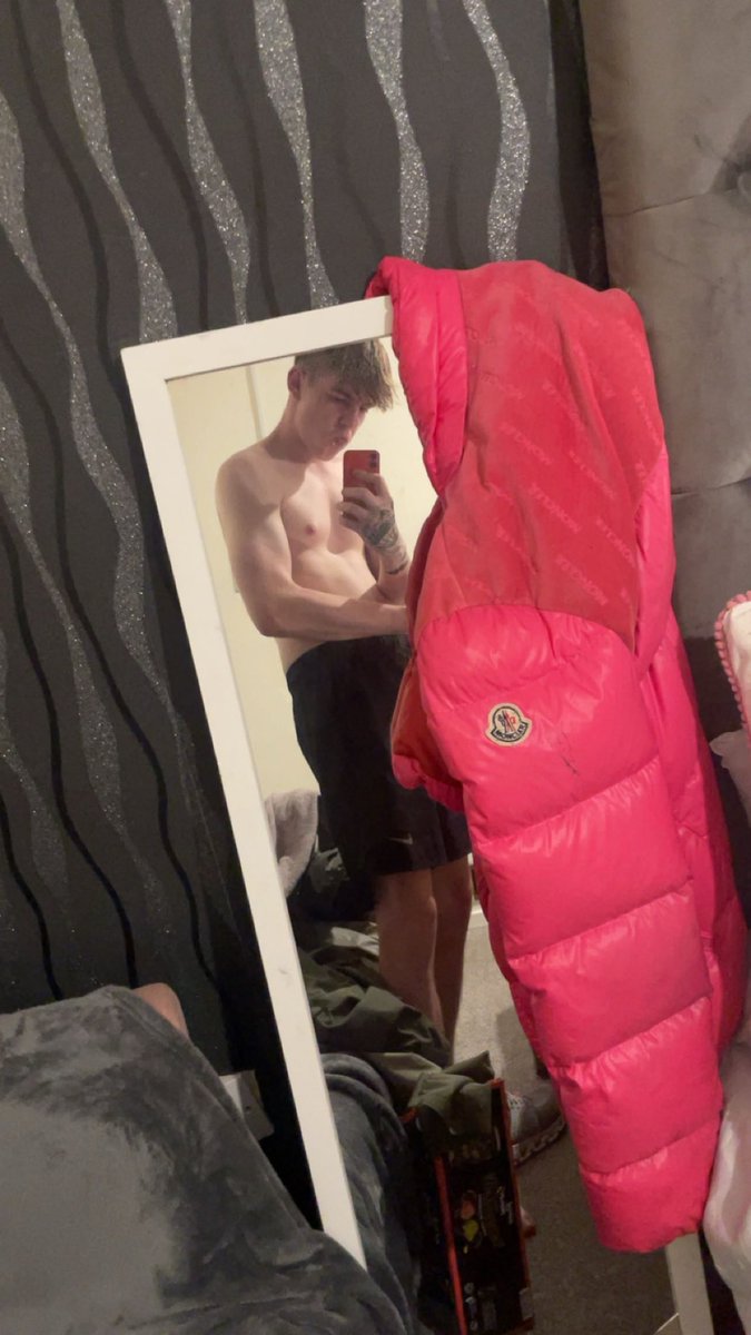 deanmcr05's tweet photo. Who’s up and ready 😉 #content #fyp #male https://t.co/5tjXtaYW9t