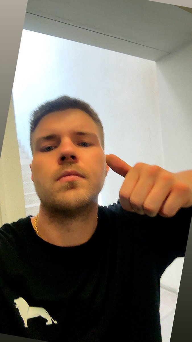 CashmasterMatze's tweet photo. ❗️ RT Game ❗️ 

Mein Eigentum will ein hartes schnelles RT Game alle helfen!

💬 3€ 3x
♻️3€
❤️ 3€

(15) bis 20:05
@RTGoonerDrone
@RTGAMEBUSTER
@SavageCashDoms_
@slave_here 
@justthispiggy
@Toeyprom
@PromoJacked https://t.co/DNN8WTEX3X
