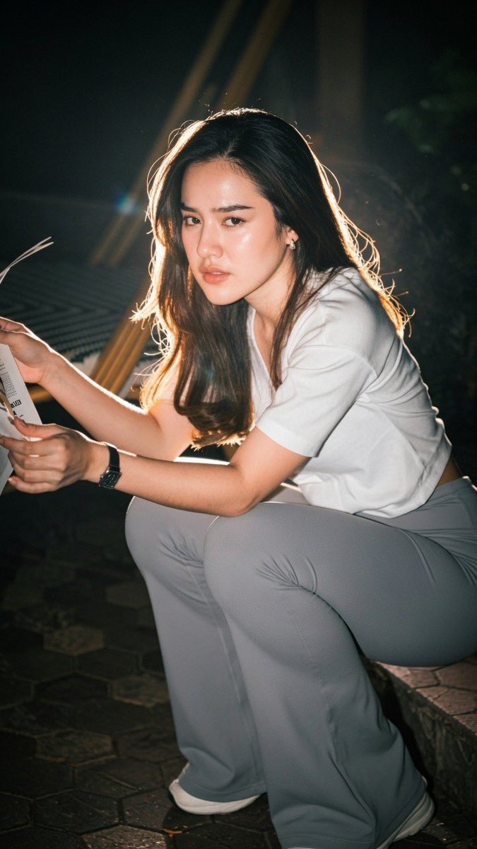 AlisyaLegging's tweet photo. cewek paling cakep di daftar editan gw ❤️ https://t.co/GO7NMZklws