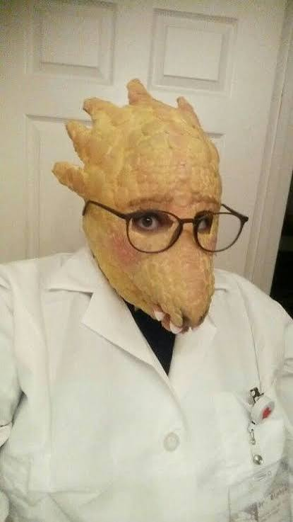 bjg22's tweet photo. whenever i think about alphys the irl alphys cosplay hits me and i stop thinking about her https://t.co/zIpt0CXfeL