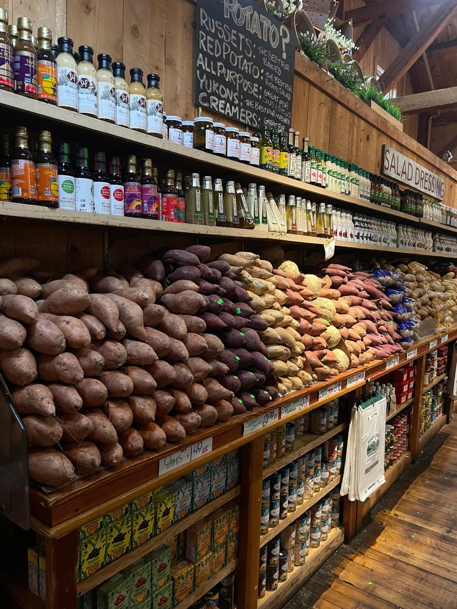 CarleeRepebbfk's tweet photo. Fresh seasonal veggies u0026 farm eggs now in stock at the neighborhood market! Grab yours before they’re gone—perfect for tonight’s salad or breakfast. https://t.co/NWTTH5kPhm