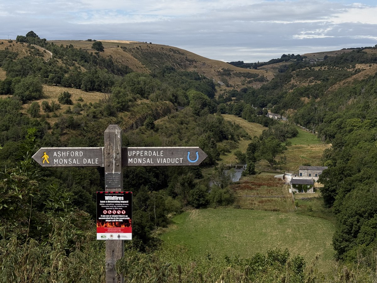 iamsalhi's tweet photo. Today I walked 6.3km in the Peak District for the first time! https://t.co/tq9WVN5JJI
