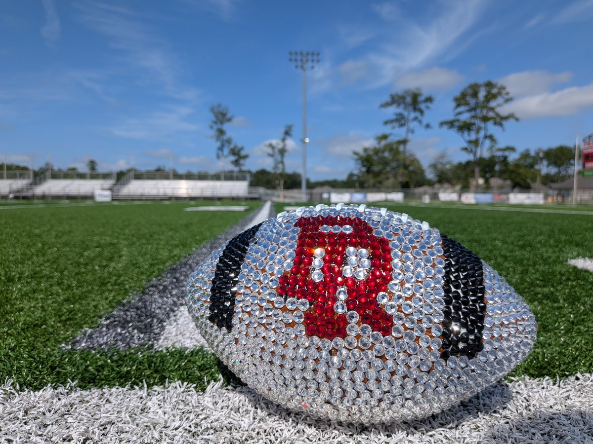 JosephHalm's tweet photo. Saturday morning football photos mean that Friday Night Lights are just around the corner. And that summer is nearing its end. A lot of excitement is building around St. Tammany. https://t.co/cQhnzEHdZy