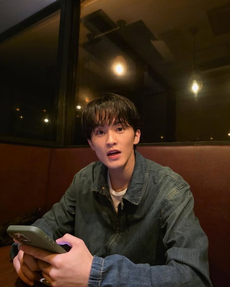 na_p0813's tweet photo. ヨンジのbubble講読者
マーク、ジェヒョン、🆕️アントン

偶然なのか
みんな英語話せるね🗣️
↑わかる。好き https://t.co/IBpK8dySX1