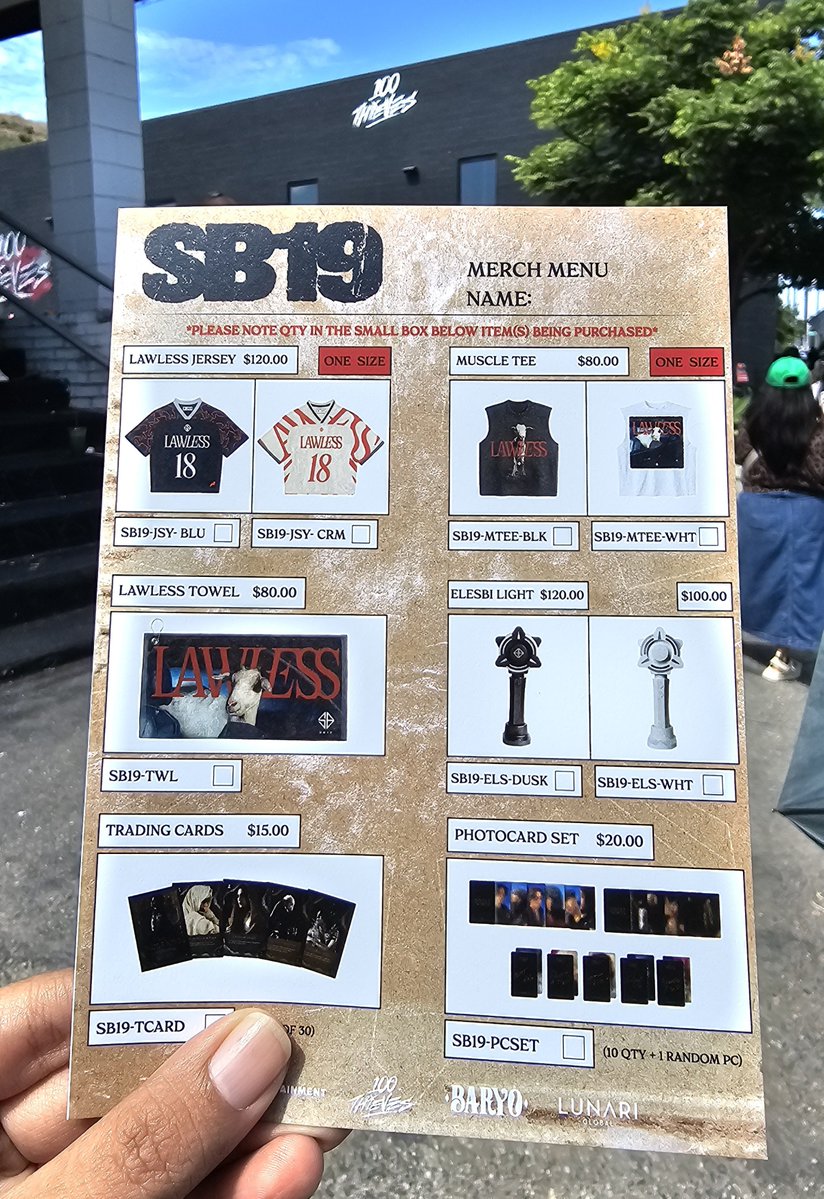 seleneberry_'s tweet photo. Ang mahal mo mahalin, SB19. HAHAHAHAHAHAHA. Umaray ung bulsa ko eh. HAHAHA. 😅

100 Thieves  
D-5 SB19 LOLLAPALOOZA STAGE
@SB19Official #SB19 
#SB19at100Thieves https://t.co/oX9Cye4Uto