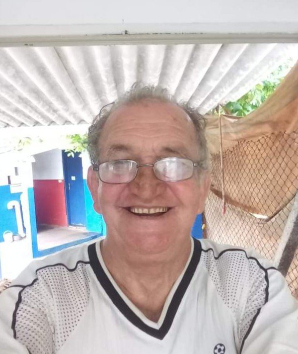Josqow's tweet photo. Vovô safadão 😛😛 https://t.co/PYmo6FbEGb