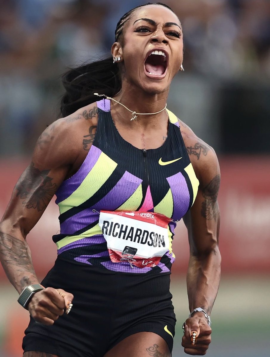 ShaCarriRich's tweet photo. whoop Second in a century.
@itsshacarri seizes the U.S. 100m crown in New York, becoming just the second woman since 2000 to win three national titles in the event. https://t.co/t1LuXwUSQC