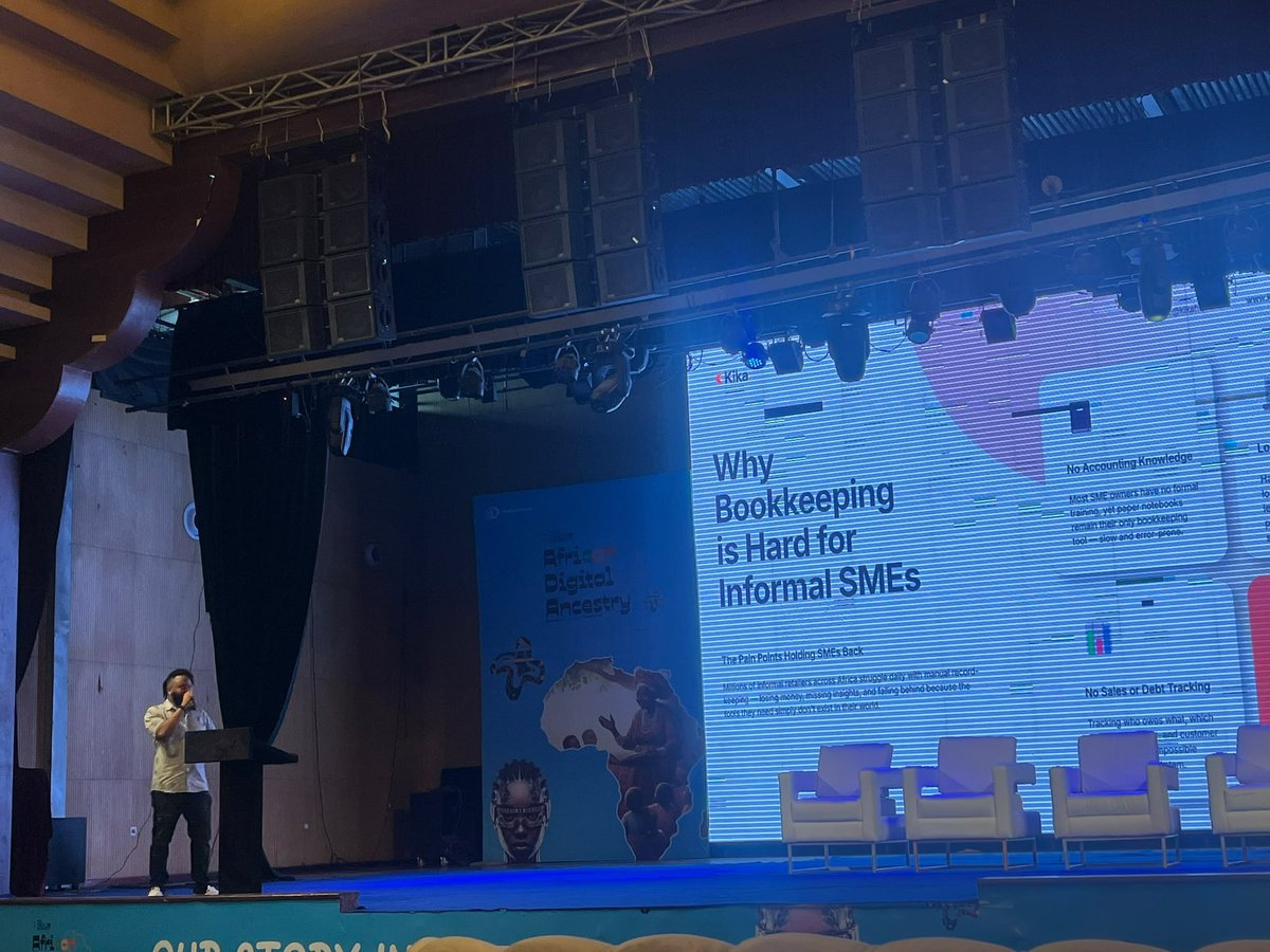 ManLikeSIQ's tweet photo. Delivered a pitch for @use_kika today at the @TDataImmersed Tech Summit 2.0, and the feedbacks were amazing. It showed that Kika is essential and solves a real problem for businesses. Please follow and support us. Na akamu I dey sell oooo. I no fit do am alone https://t.co/jrfKFiJGZL