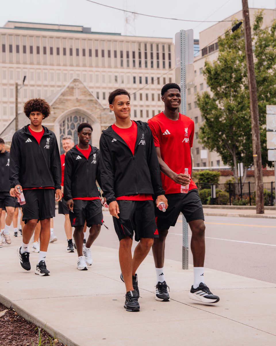 LFC's tweet photo. Great to see Reds this morning on our walk around Nashville 🙌