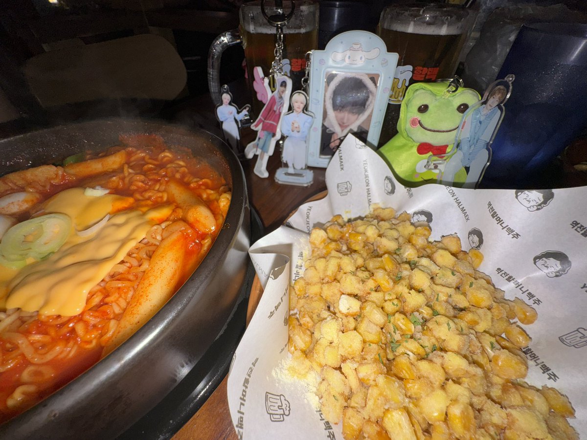 oluuddong's tweet photo. 할무니손맛좋네? https://t.co/BsQbX4kt72