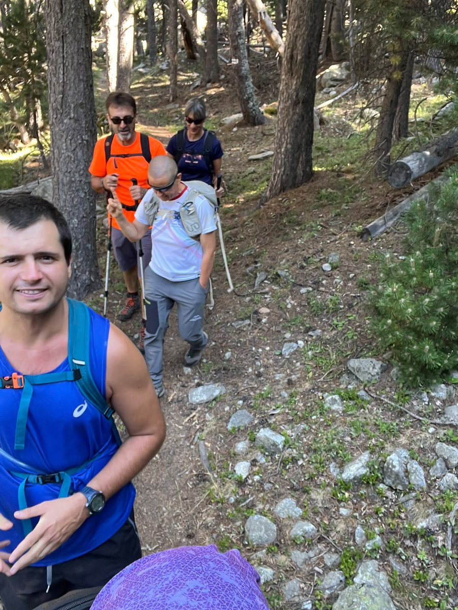 somcimproject's tweet photo. Avui la nostra secció d’EXI2 ha marxat fins a Porté Puymorens (França) per fer una ruta bonica i tranquil·la fins El Punxó 2581m: 17,1km. i +963m.

L'humor, riures, històries i el conèixer persones noves, ha omplert una ruta que ha agradat molt.

Seguim! 💜🫂♾️ https://t.co/Vb6ppQNZ4V