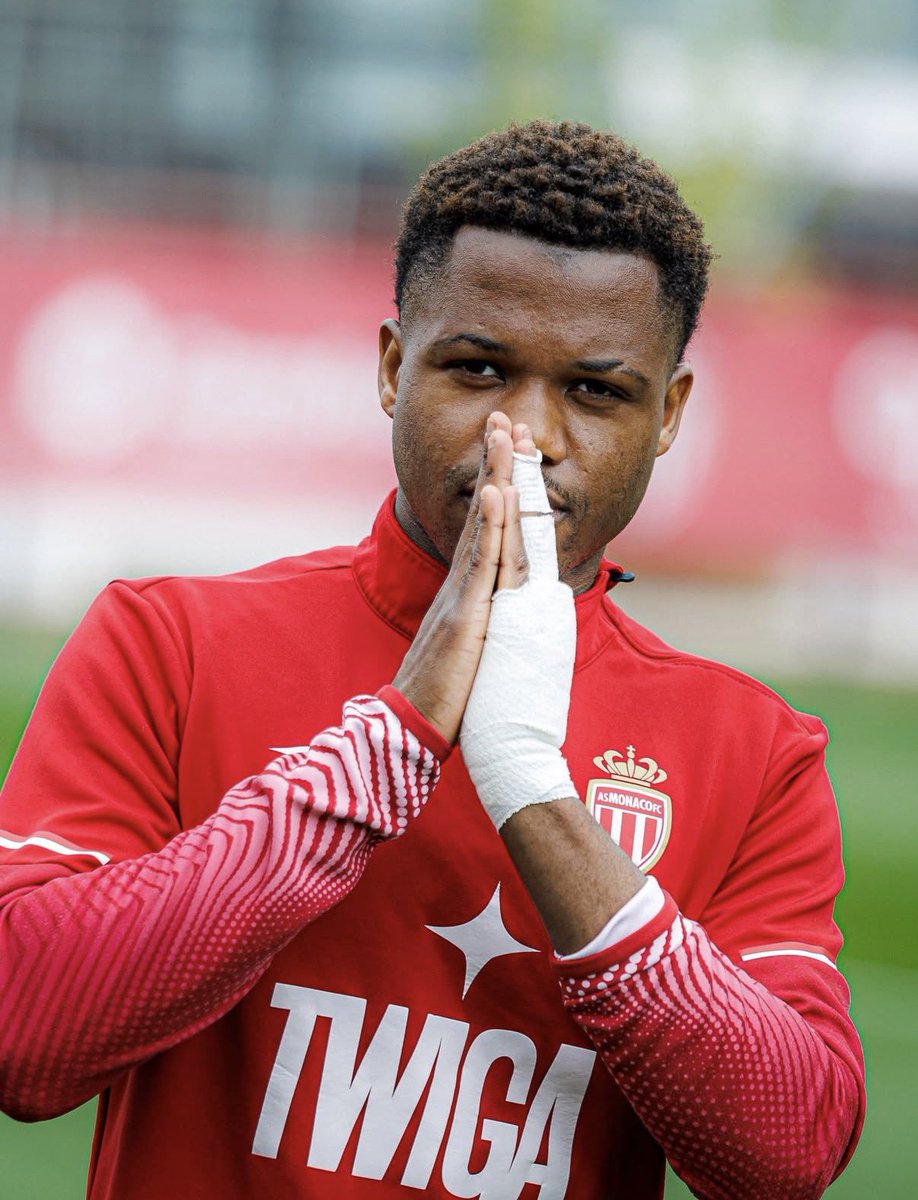 LigASM_'s tweet photo. ❌ Paul Pogba 🇫🇷 a reçu une béquille, il est indisponible pour affronter le Sporting Portugal. 

Ansu Fati 🇪🇸 est également absent, il poursuit son programme de reprise.

🗞️ @RouxChristopher https://t.co/Xrw9i1GHyT