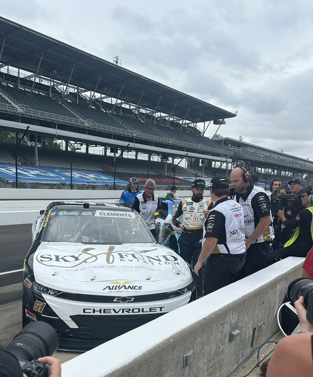 JCR_Clements51's tweet photo. @JClements51 powers the #51 #SkyFundChevy to the outside of Row 2 with a P4 in time trials @IMS! Career best @NASCAROReillyAP qualifying effort at the #Brickyard! Let’s go Kiss those bricks! 🧱💪
Green Flag at 4:14 est on @TheCW_Sports https://t.co/qHGRZQAIZo