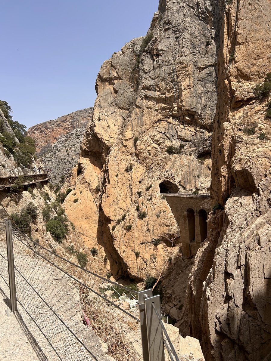 SimonC8519's tweet photo. Caminito del Rey https://t.co/s8NzIHdtrn