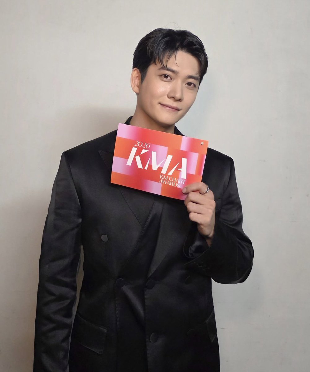 dolgolaeui's tweet photo. Kang Tae Oh #kangtaeoh #๊ฐํ์ค #extraordinaryattorneywoo #doomatyourservice #runon #thetaleofnokdu #myfirstfirstlove #moonriver #myfirstfirstlove2 #thatmanohsoo #foreveryoung2 Kang Tae Ohโs official IG account - kto940620 https://t.co/MpGW3kk9QM