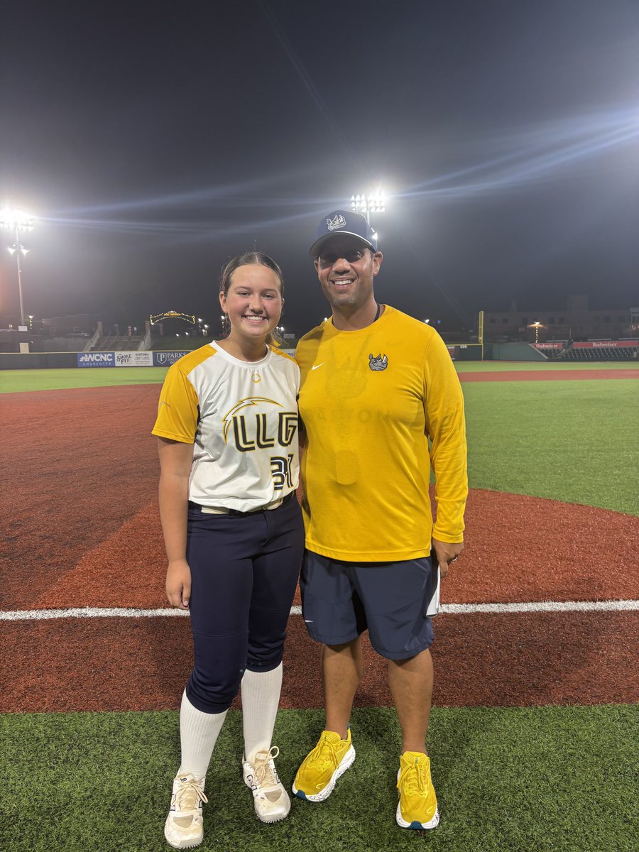 ChloeHMoore37's tweet photo. Thank you to the coaching staff for your instruction and valuable feedback. I’m grateful for every opportunity to learn, grow, and compete. Go Rhinos! @Org_LLG @SmithLLG @GCRhinosSB @Coach_Stu @CoastRecruits @SBRRetweets https://t.co/AzNlSdSPVv