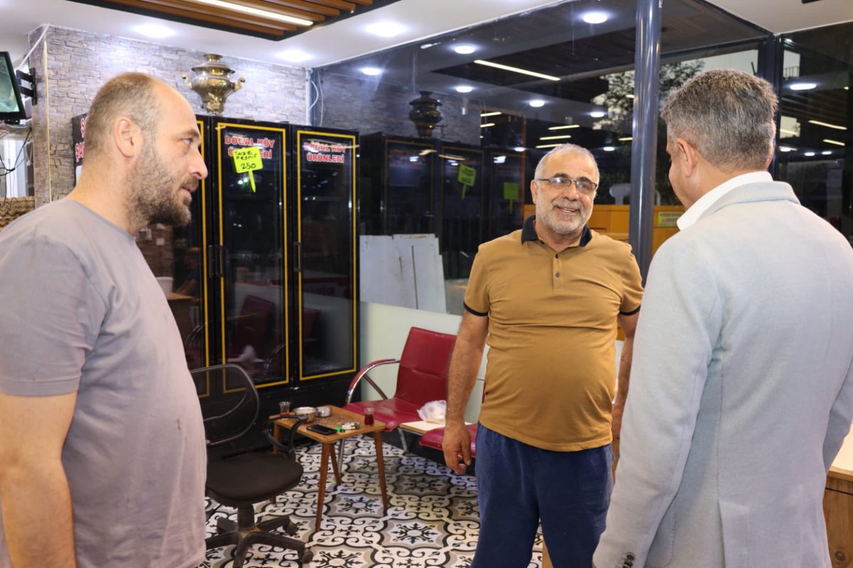 milhamigunbegi's tweet photo. 4/ Gönül Dilimiz olan Şanlıurfamızı dinliyoruz ve hemşehrilerimizin umudunu, beklentisini, gönlünden geçeni kendimize siyasi yol haritası olarak belirliyoruz.

Hane hane, mahalle mahalle, aziz milletimizin emanetini daha güçlü yarınlara taşıyacağız. https://t.co/e9zA2rfXiL