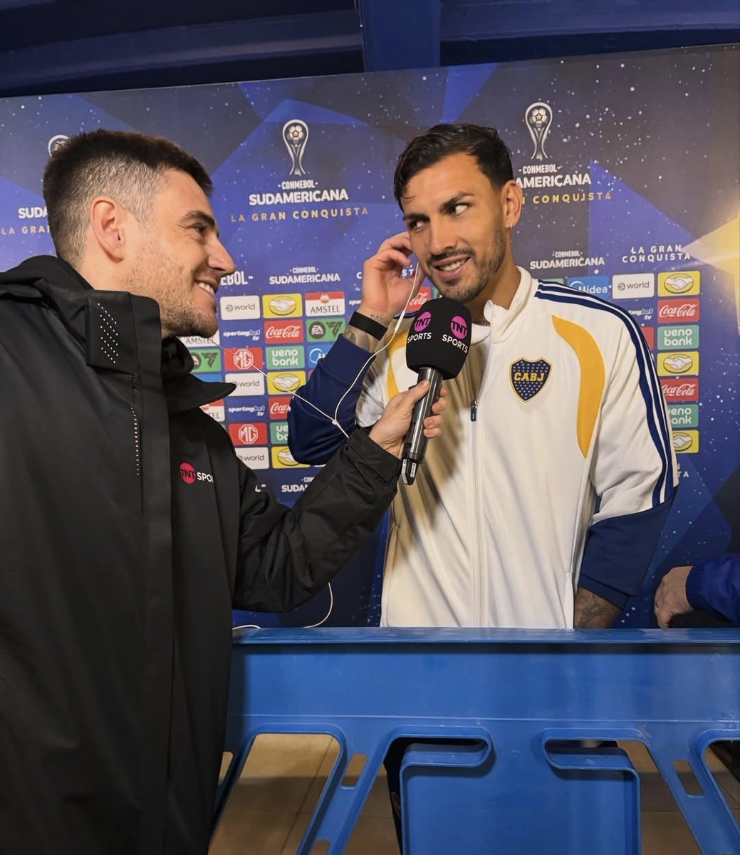 ChilensisFutbal's tweet photo. — Bueno, Leandro Paredes, desde TNT Sports. ¿Te gustó el partido?

— Sí.

— ¿Y el pico? https://t.co/5MEatefWi6
