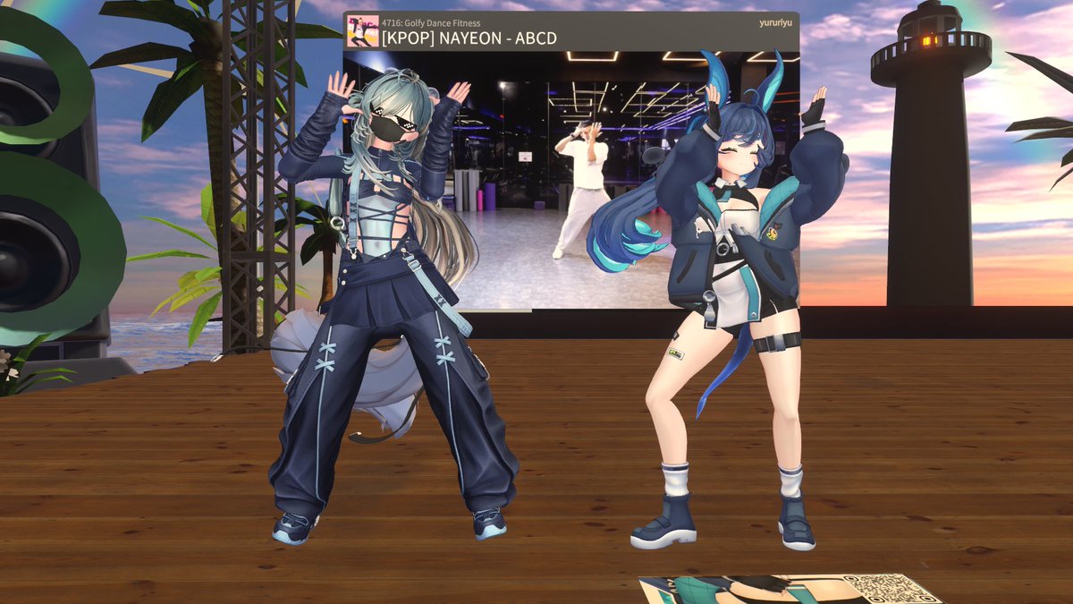 Skechobi's tweet photo. #vrchat
■ワールド名
PyPyDance
https://t.co/YPcY5k0pR3

尻を叩ける、というギミックを持つアバターと共演。インスタンスに乾いた打撃音が響く。

■同行者
@orangeyururiyu https://t.co/T54dwotcYV