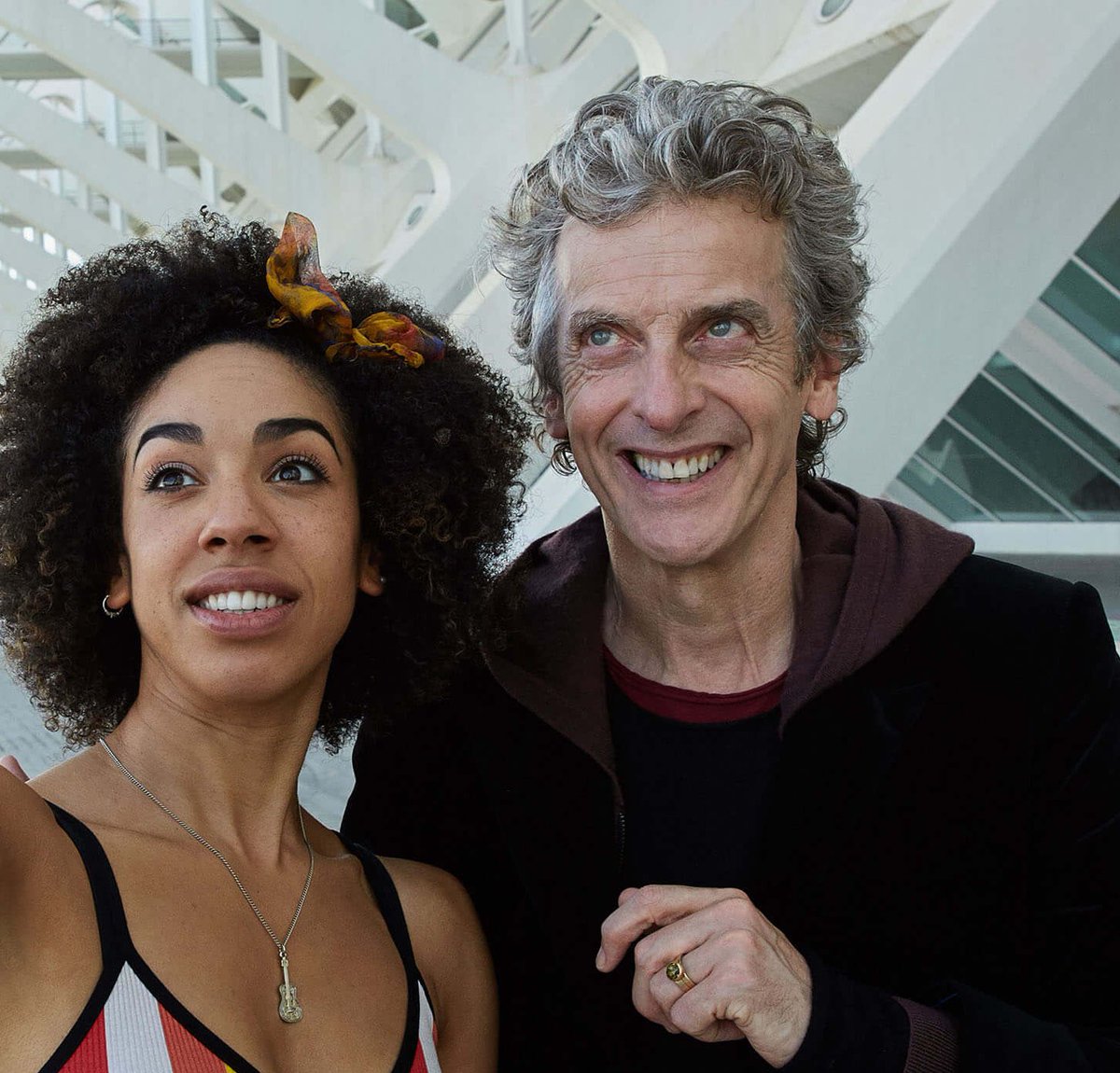 brinatello's tweet photo. #OTD (July 25, 2016): Ten years ago, filming began in Valencia, Spain at the City of Arts and Sciences for the #DoctorWho episode, #Smile (by @frankcottrell_b) with the #TwelfthDoctor (#PeterCapaldi) and #BillPotts (#PearlMackie) visiting a futuristic colony. 📸: @simonridgway. https://t.co/0ybWDcN2ii