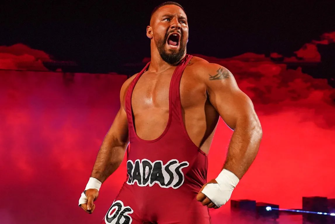 hottestmysterio's tweet photo. He is fine asf. 🤤🥵 https://t.co/aaPhVSk2TF